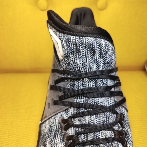 Adidas Dame 3  Basketball Sneakers BY3760 Oreo Men's Shoes Size 11 - Picture 4 of 12